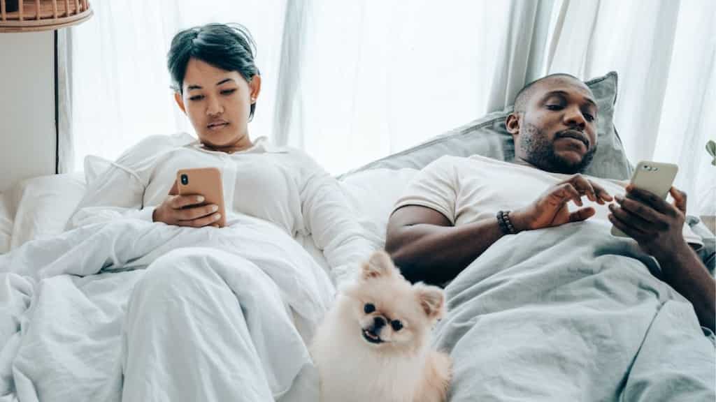 How electronic devices can affect your sexual health