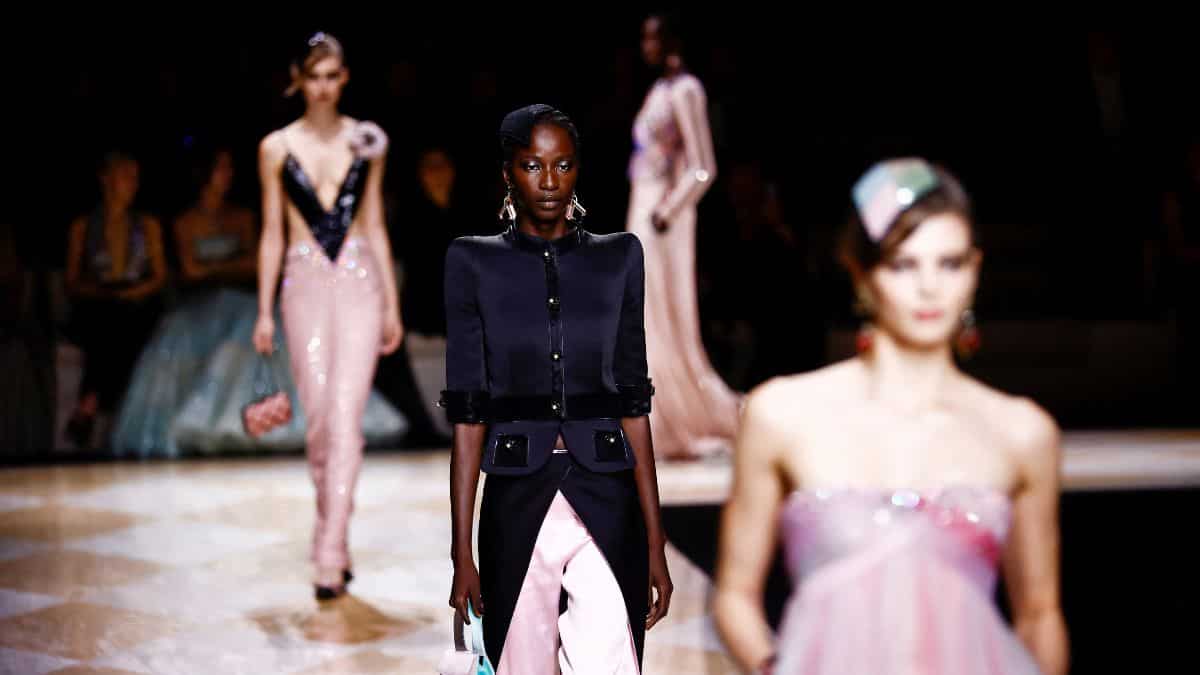Armani stages star-studded fashion spectacle in Venice Armani stages star-studded fashion spectacle in Venice