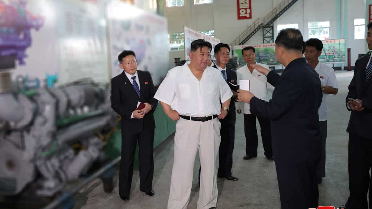 North Korea conducts simulated 'tactical nuclear attack' drill to 'warn enemies'