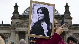 Two women Iranian journalists sentenced to jail for reporting on Mahsa Amini's death