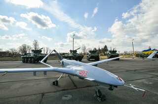 Russia uses car tyres to cover military aircraft to deter Ukrainian drone attacks: Report