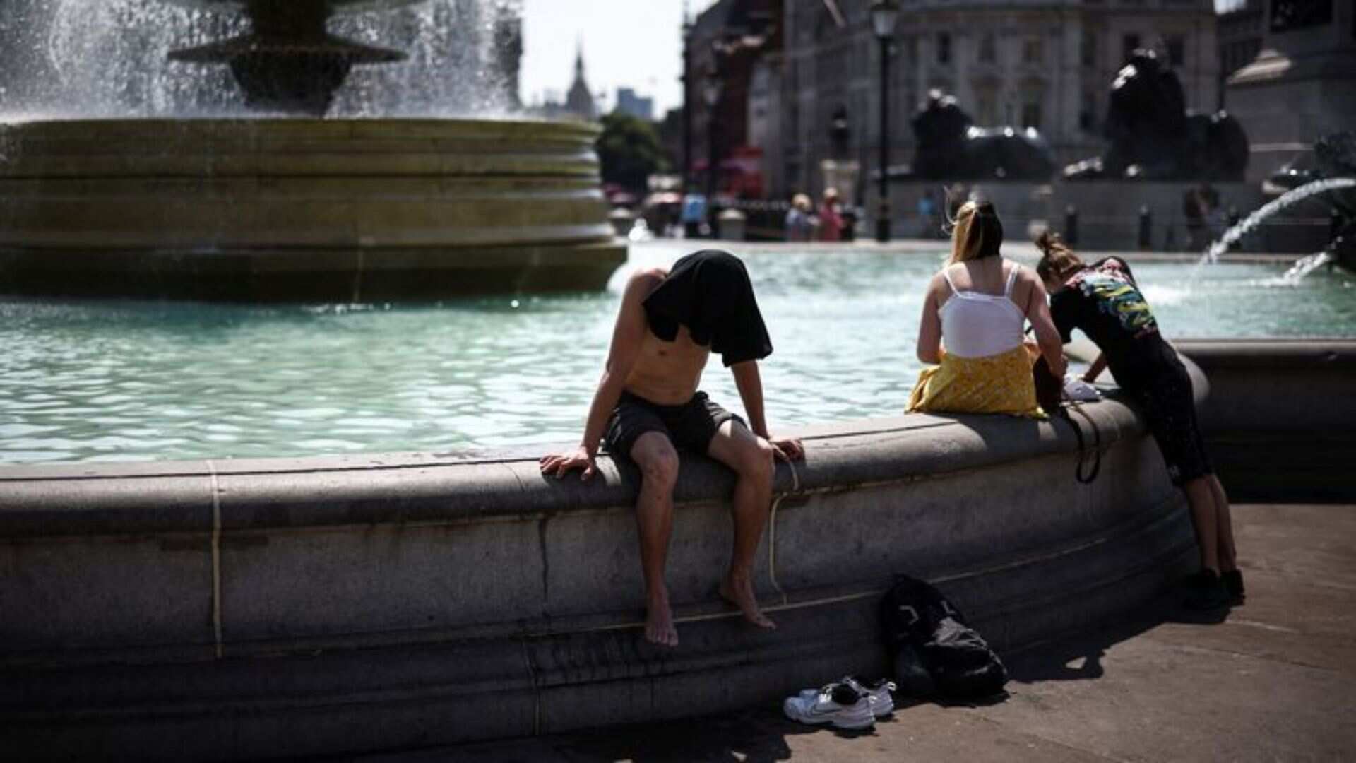 UK heatwave shatters September record with fourth consecutive day above 30°C UK heatwave shatters September record with fourth consecutive day above 30°C