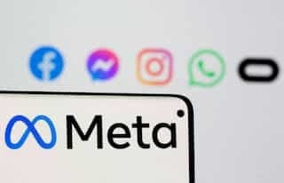 US court eases restrictions on govt's contacts with social media companies