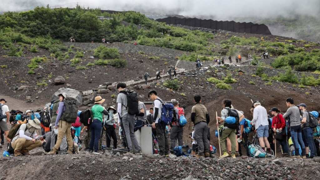 Overtourism overruns Mount Fuji in Japan
