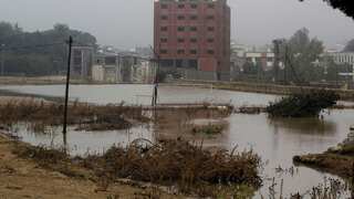 Eastern Libya authorities say 2,000 dead in flood, thousands missing