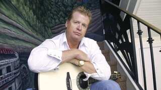 Country singer-songwriter Charlie Robison dies in Texas at age 59