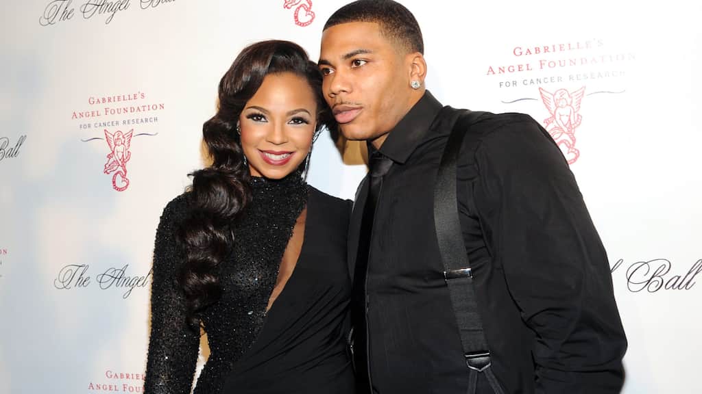 Ashanti welcomes her first baby with Nelly, flaunts postpartum body in new post