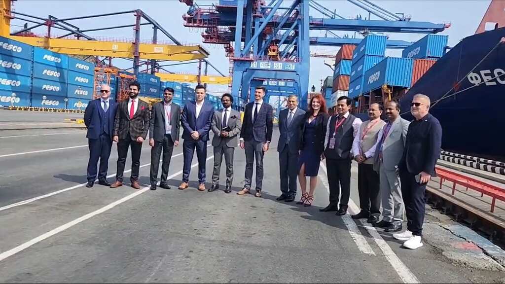 India and Russia to explore new maritime routes for trade expansion