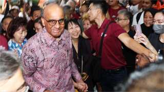 Tharman Shanmugaratnam, Indian-origin economist, sworn in as Singapore president