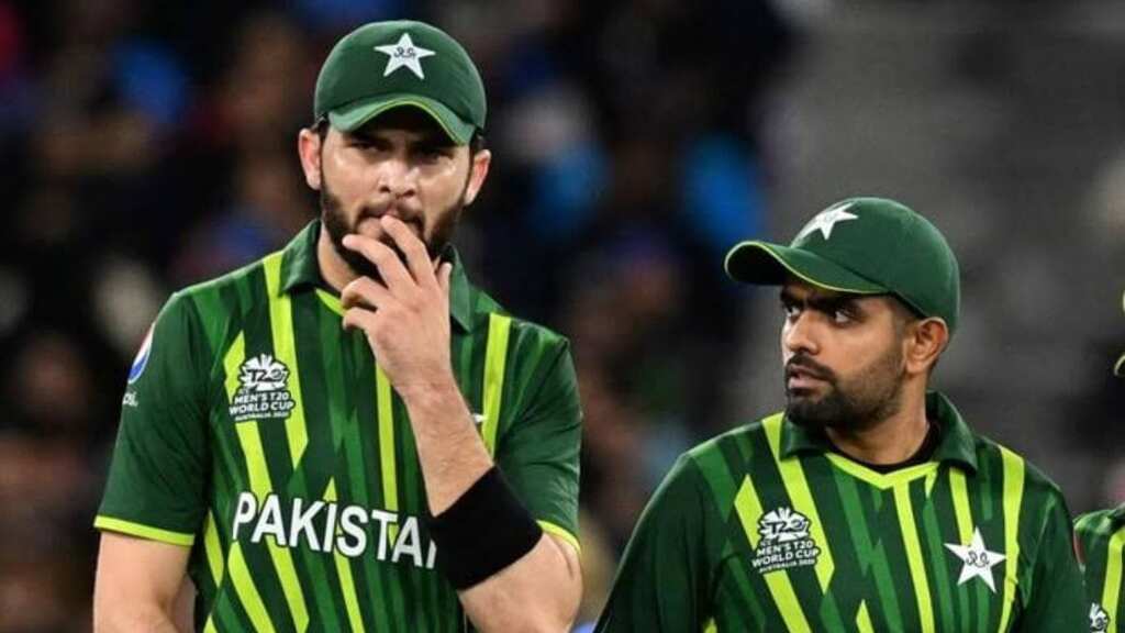 Babar Azam-led Pakistan reveal T20 World Cup squad as Mohammad Amir, Imad Wasim return; Hasan Ali dropped