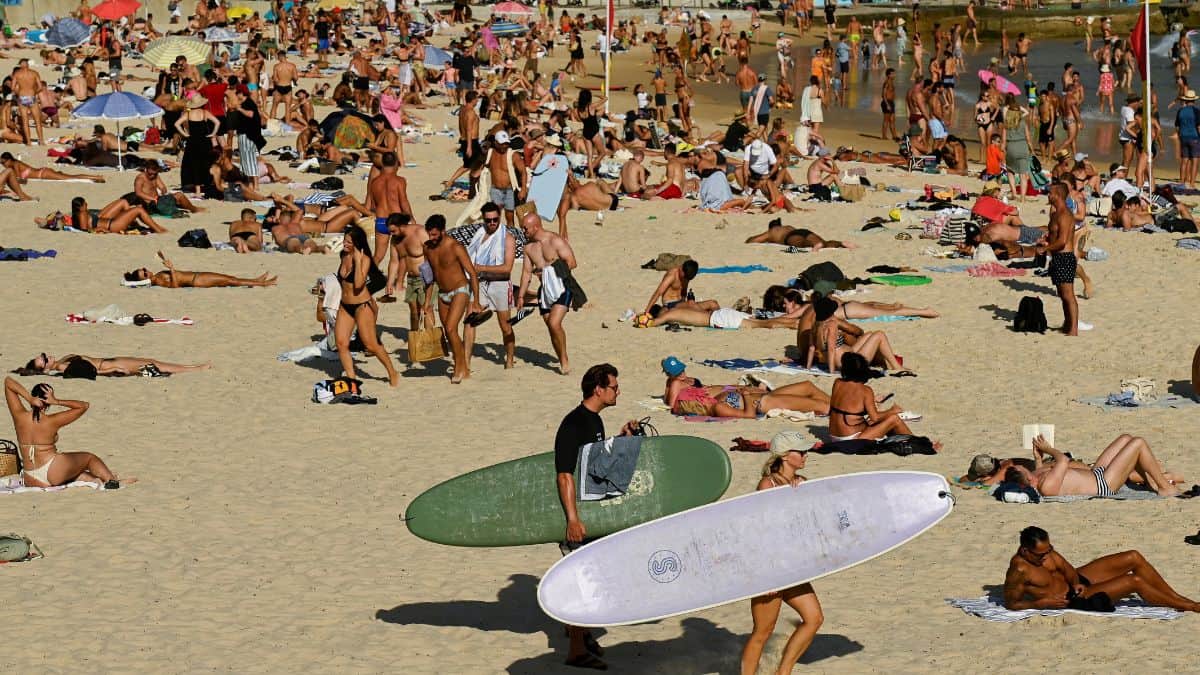 Australia faces 'uncommon' heatwave, temperatures predicted to rise 16 degrees above normal