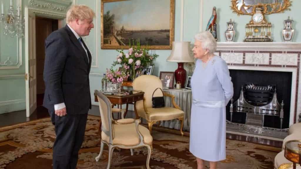 Top UK officials discussed seeking Queen's help amid No 10 'chaos' over Boris Johnson's behaviour