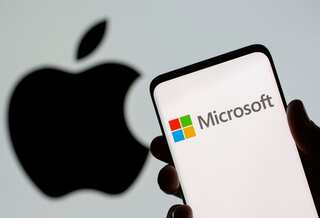 Microsoft looks to overtake Apple as the world's largest stock: Report