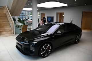 China's Nio introduces smartphones designed to work with electric vehicles