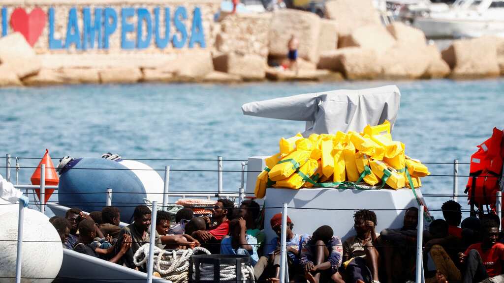 Italian president calls EU rules on sharing migrants ‘prehistoric’, urges for reforms