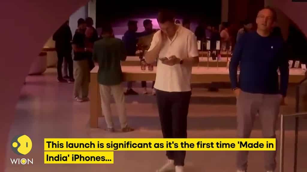 Apple's iPhone 15 sale in India starts with a bang | Buyers queue at Apple stores