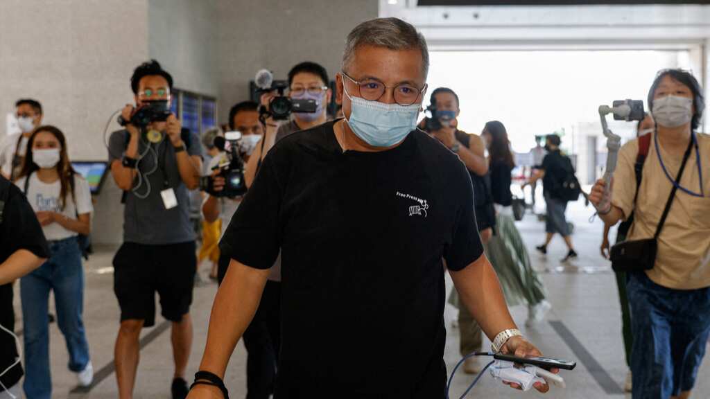 Hong Kong: Head of journalists’ group sentenced to 5 days in jail for 'obstructing police'