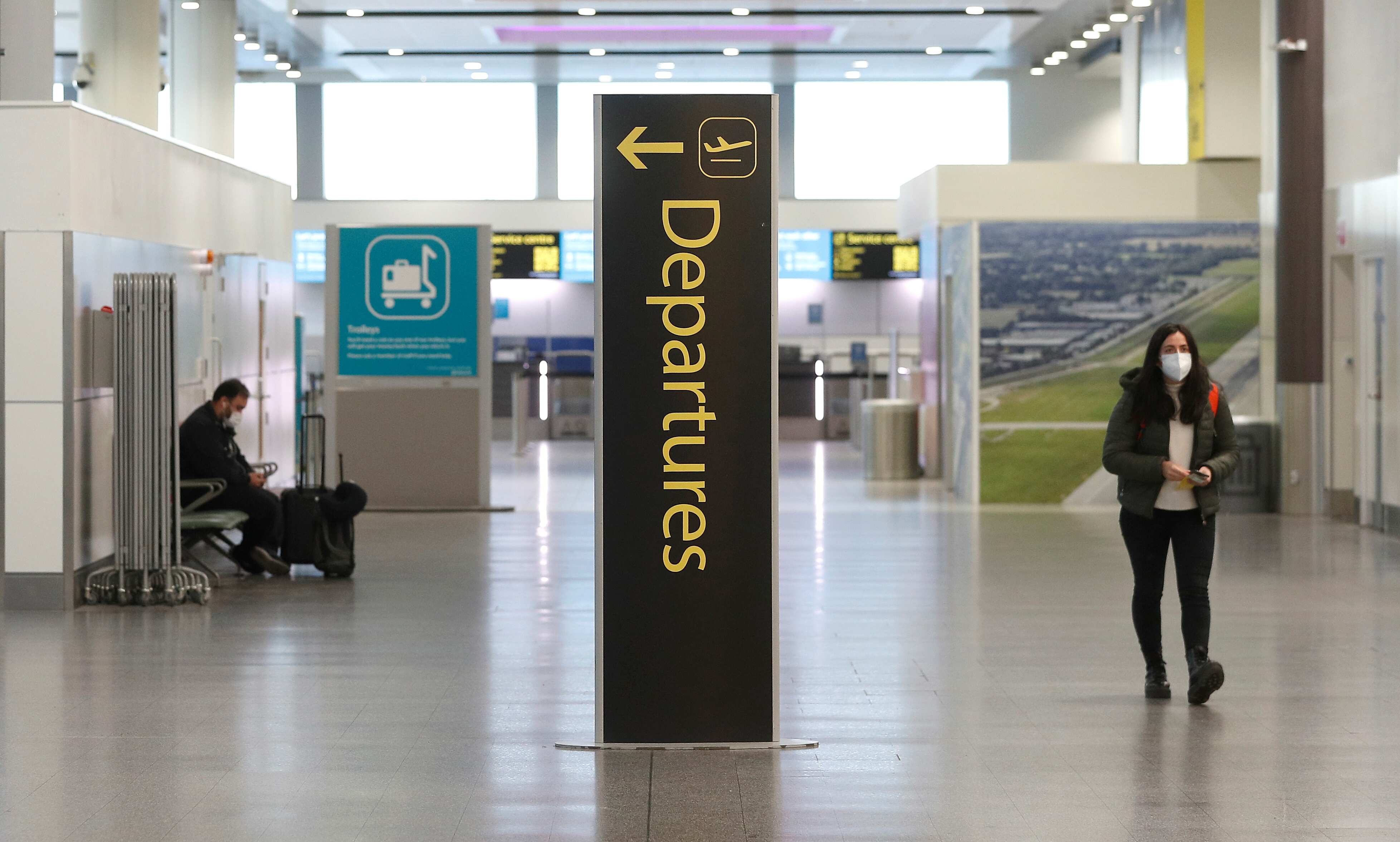 UK: London airport cancels over 160 flights over air traffic control shortage UK: London airport cancels over 160 flights over air traffic control shortage