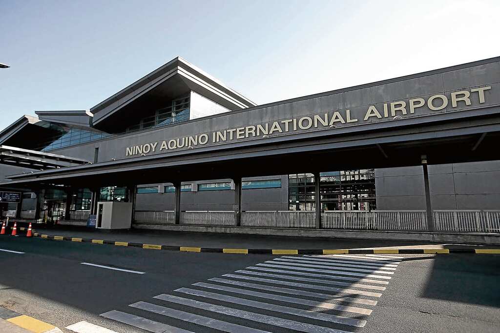 Philippines money swallowing incident: Top transportation security official resigns, says govt