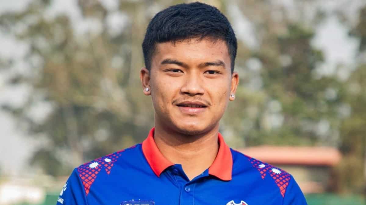 Asian Games: Nepal's Kushal Malla scores fastest T20I hundred off 34 balls, Dipendra Airee hits 9-ball 50 Asian Games: Nepal's Kushal Malla scores fastest T20I hundred off 34 balls, Dipendra Airee hits 9-ball 50