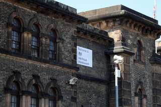 UK to release thousands of prisoners early to avert 'collapse' of overcrowded system
