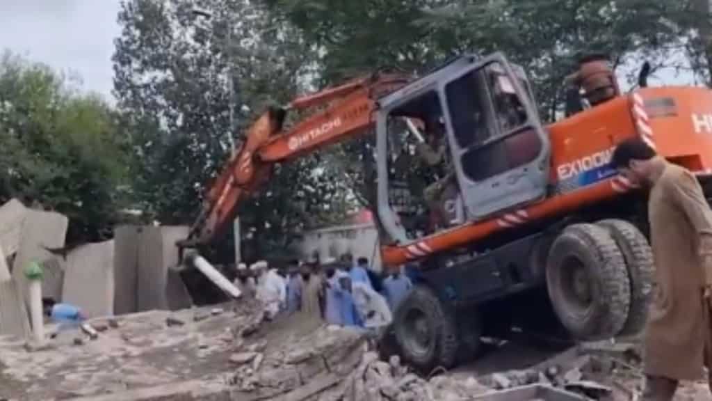 Pakistan: After Balochistan, blasts rock mosque in Khyber-Pakhtunkhwa; at least 4 killed