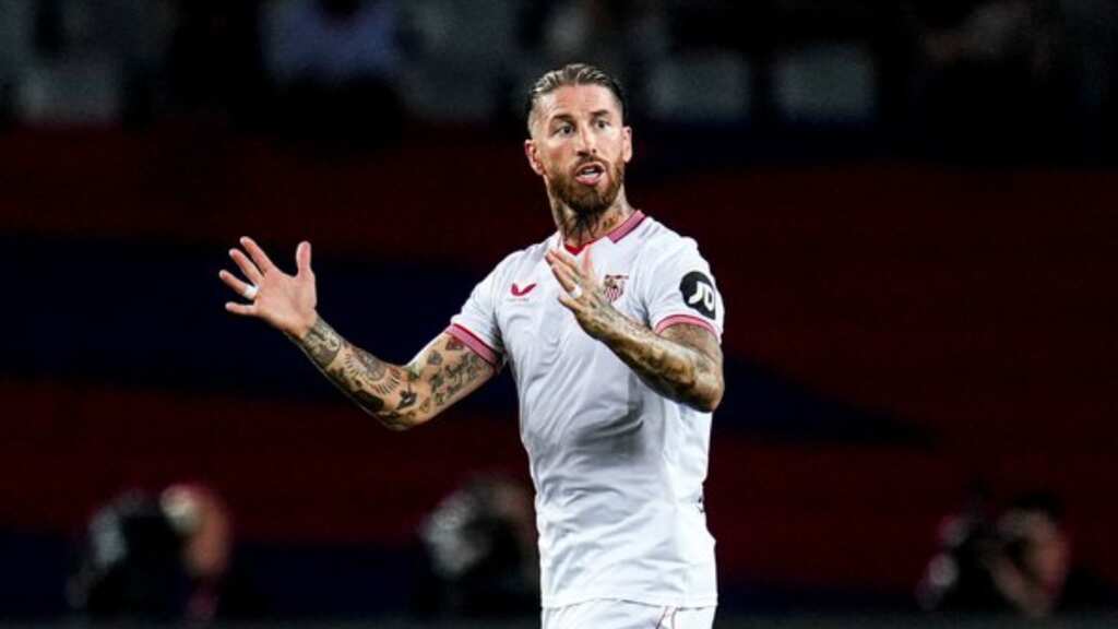 La Liga: Sergio Ramos 'own goal' gives Barcelona win over Sevilla
