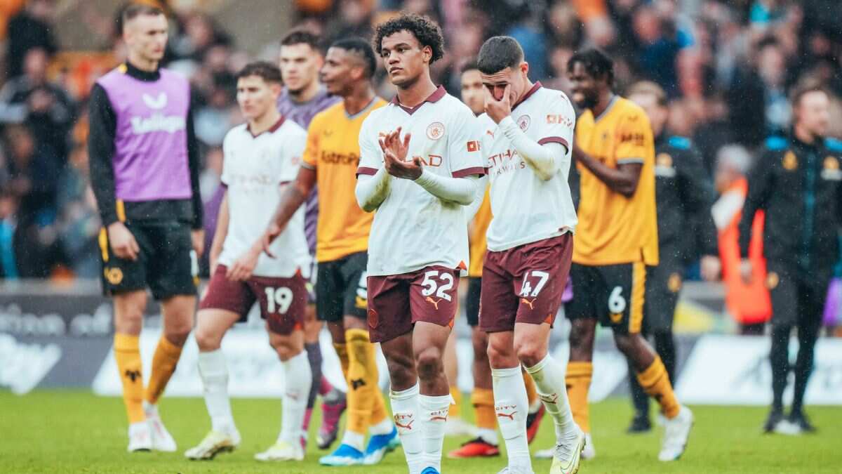 Premier League: Man City shocked by Wolves, Man Utd beaten by Crystal Palace Premier League: Man City shocked by Wolves, Man Utd beaten by Crystal Palace