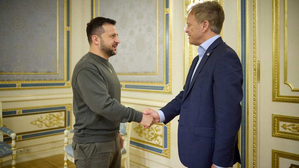 UK PM Sunak says no plan 'here and now' to send military instructors in Ukraine to train troops