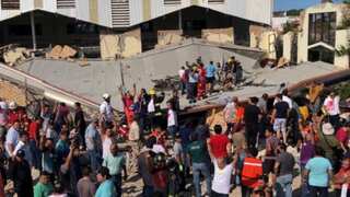 Roof of church collapses in Mexico, claims lives of at least 10