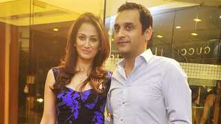 Swades actress Gayatri Joshi, husband escape terrifying multi-car accident in Italy