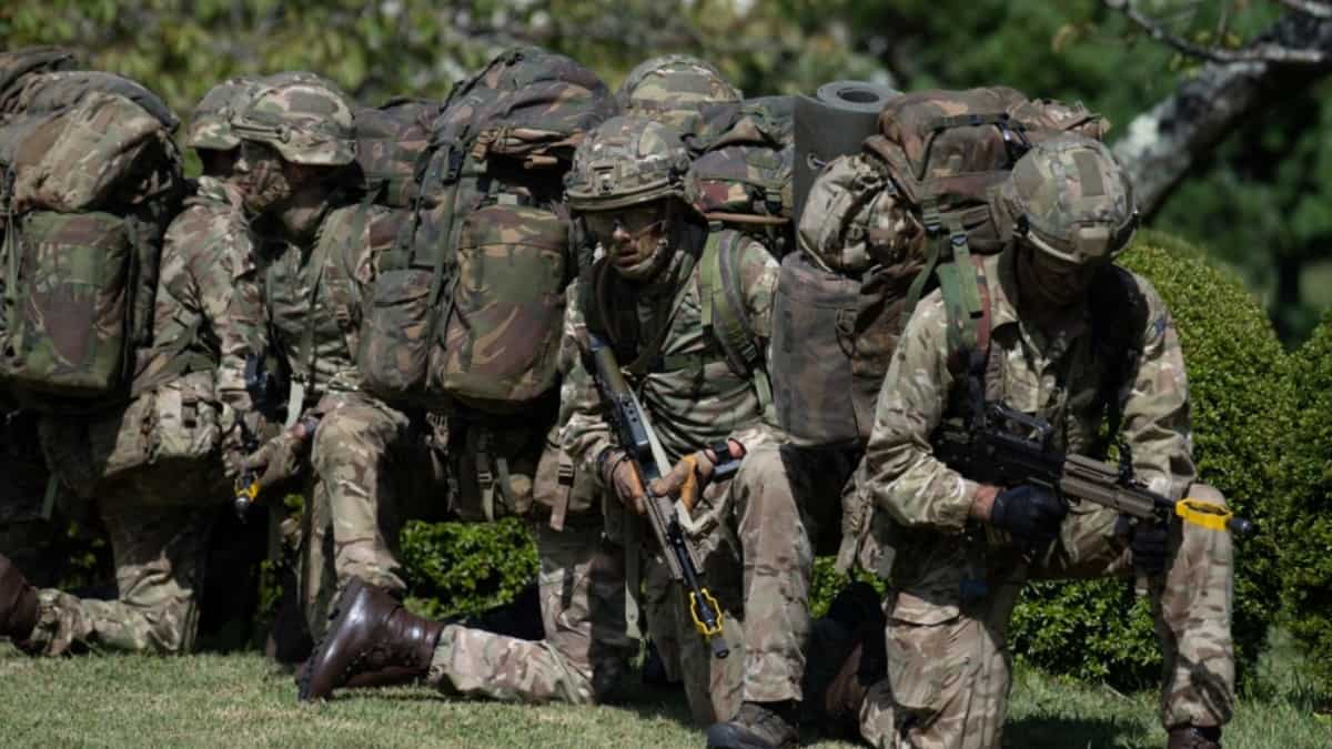 British Army finds teenager female soldier took her life after sexual harassment by boss British Army finds teenager female soldier took her life after sexual harassment by boss