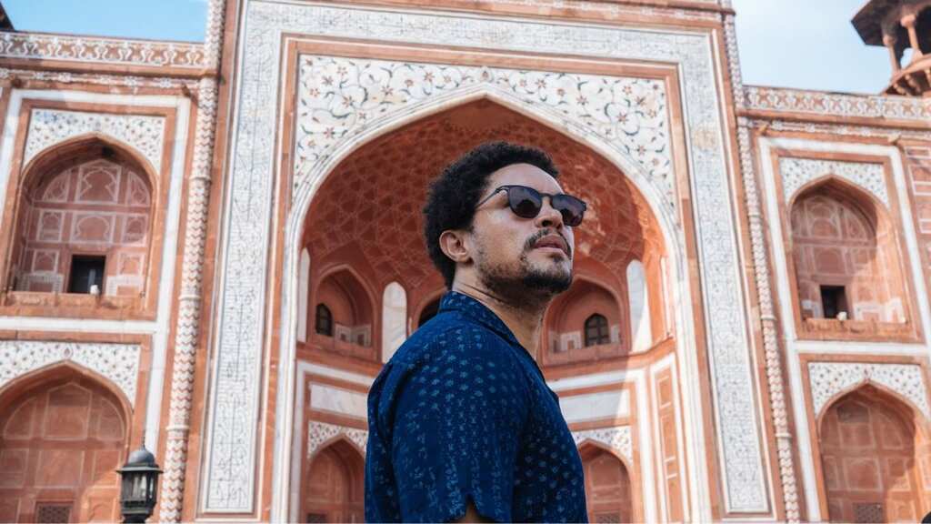 Trevor Noah gives Bengaluru a special mention as he bids farewell to India 