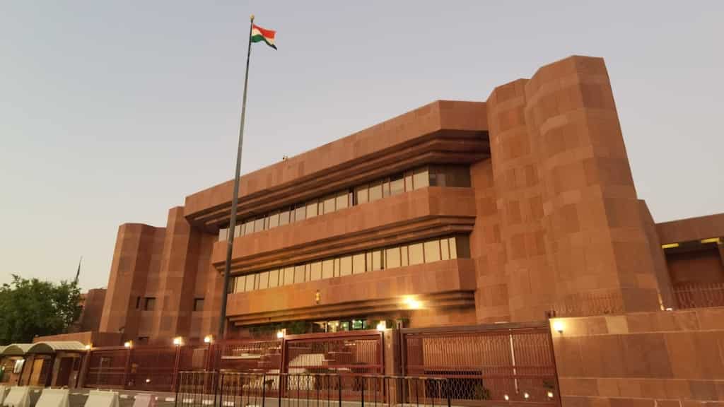 Indian medical personnel released from Kuwait after New Delhi's intervention