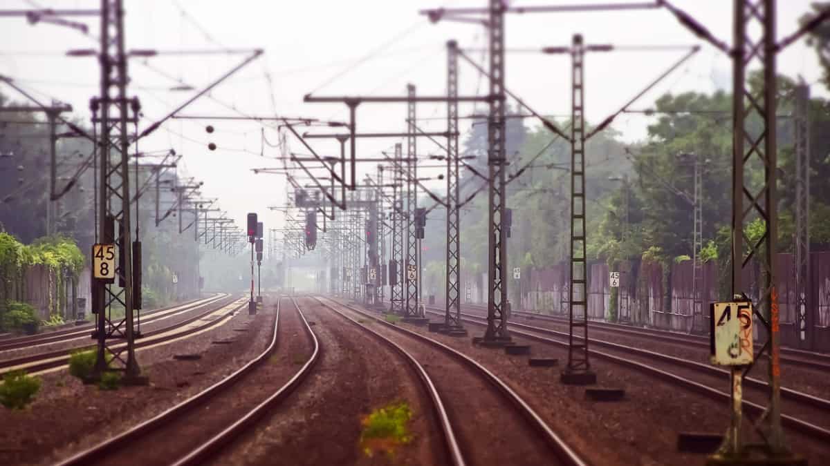 Another peegate in India: Drunk passenger urinates on senior citizens onboard train