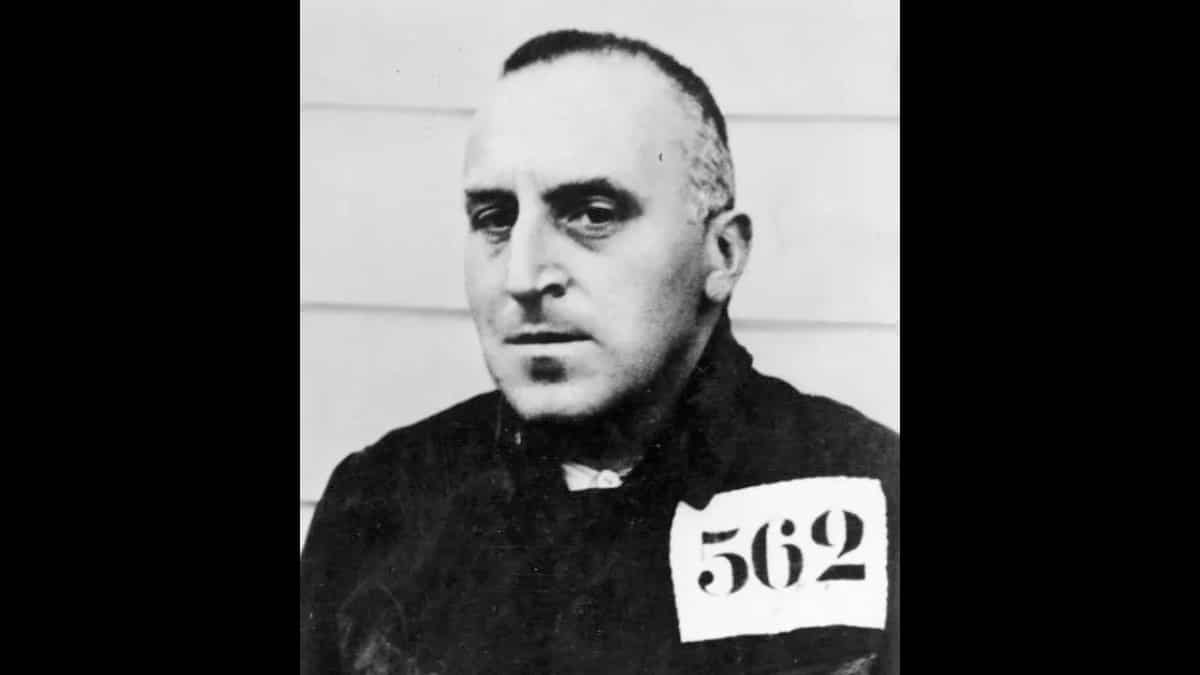 1935: Journalist and pacifist Carl von Ossietzky