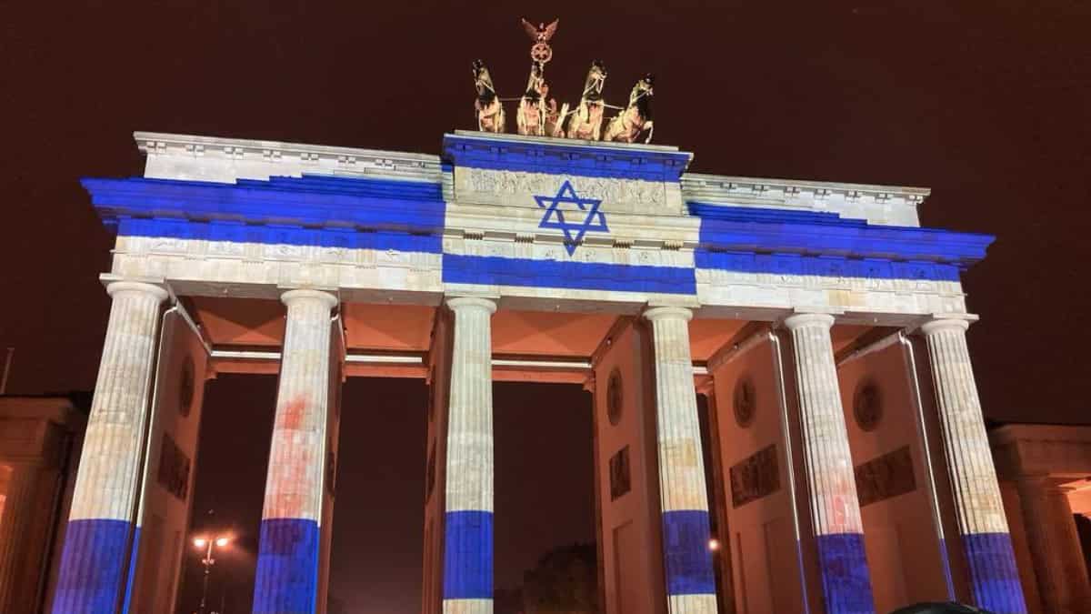 Western countries condemn Hamas' attack