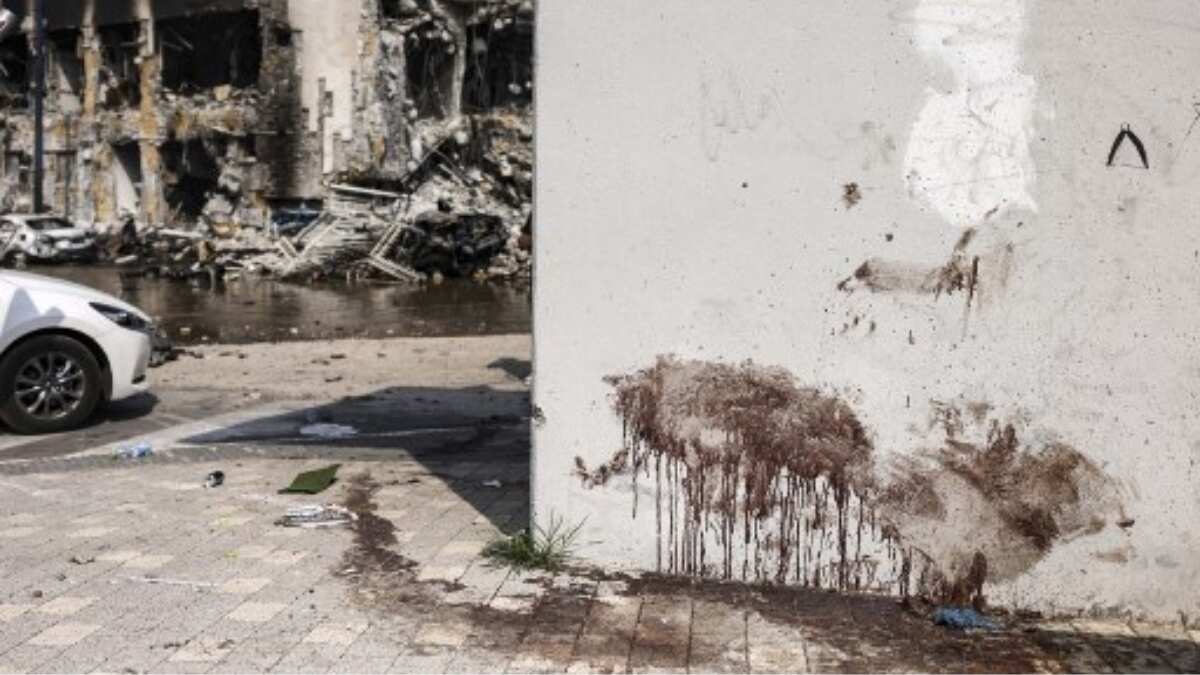 Blood stains on wall