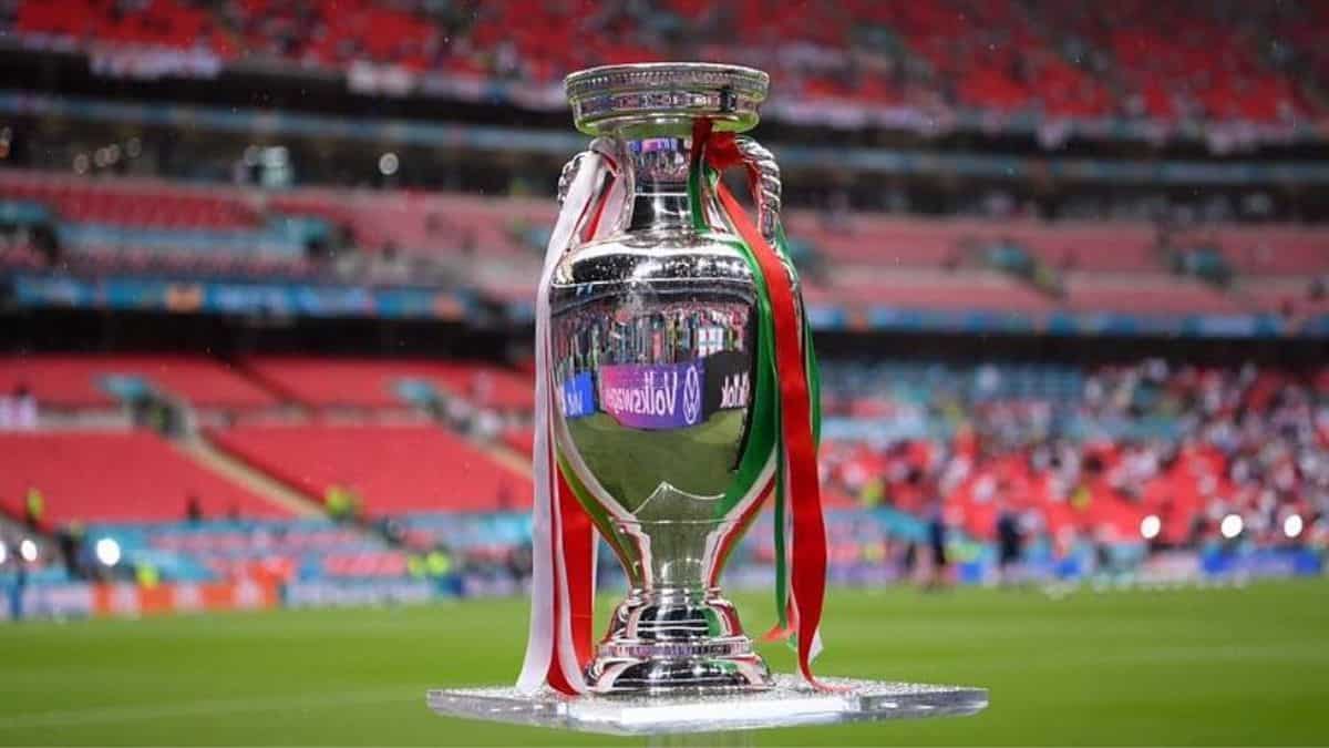 Football: UEFA confirms UK, Ireland as hosts for Euro 2028; Turkey, Italy to host in 2032 Football: UEFA confirms UK, Ireland as hosts for Euro 2028; Turkey, Italy to host in 2032