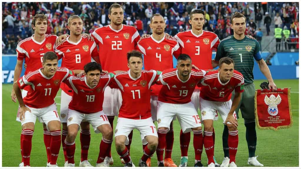 Russia national football team trains ahead of friendly against Cameroon