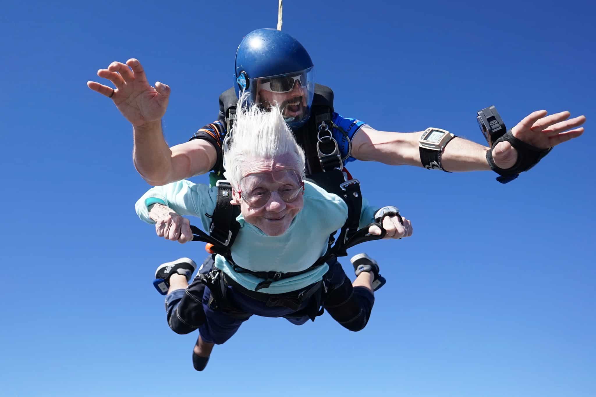 104-year-old woman dies days before entering into Guinness World Records for daring skydive