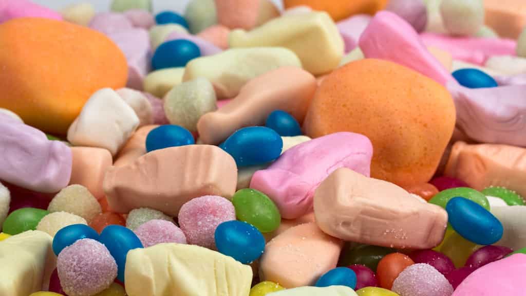 Welsh woman chokes to death during marshmallow-eating challenge