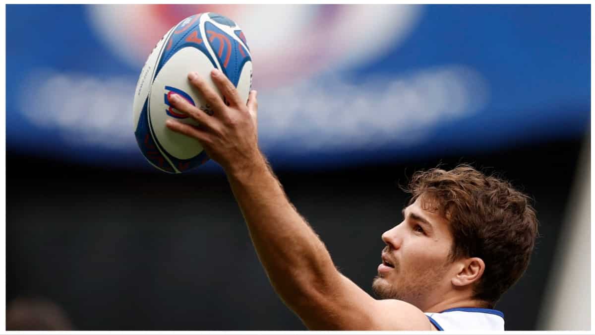 Rugby WC: France captain Antoine Dupont trains with headguard before quarter-final tie vs South Africa Rugby WC: France captain Antoine Dupont trains with headguard before quarter-final tie vs South Africa