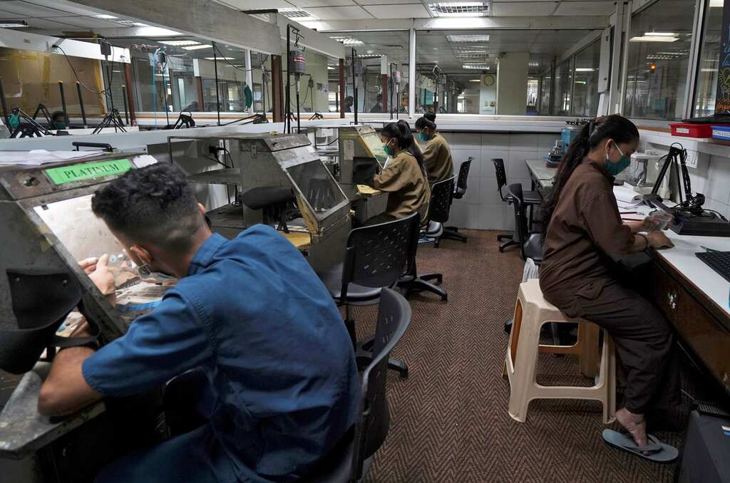 India's unemployment rate hits six-year low, rural areas witness significant improvements: Report  