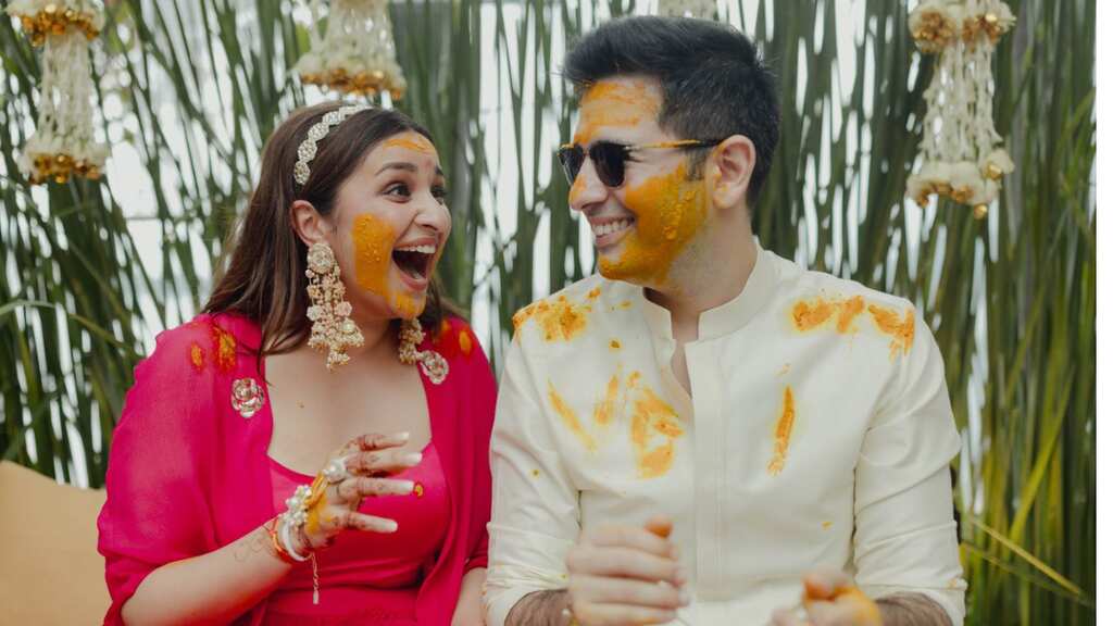 Parineeti and Raghav's haldi ceremony was all about love, laughter and kisses!