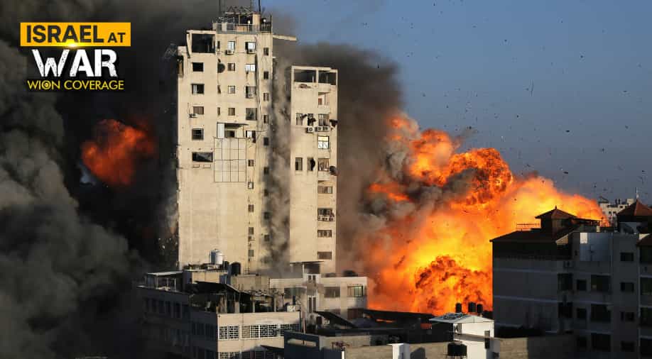 Father rescues daughter he had not seen in 6 years when Hamas attacked Israel Father rescues daughter he had not seen in 6 years when Hamas attacked Israel
