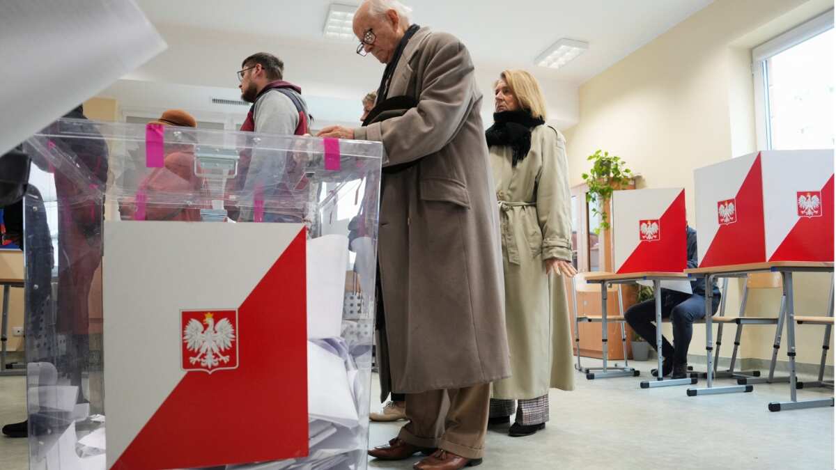 Poland holds high-stakes election amid rows over democratic rule Poland holds high-stakes election amid rows over democratic rule