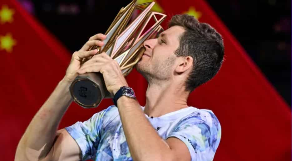 Hurkacz prevails in thrilling tiebreaker against Rublev to win Shanghai Masters Hurkacz prevails in thrilling tiebreaker against Rublev to win Shanghai Masters
