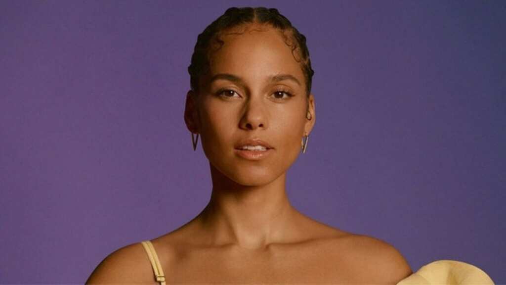 Alicia Keys clarifies paragliding post amid accusations of supporting Hamas