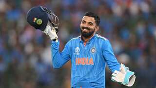 WATCH: KL Rahul clutches Mehidy Hasan Miraz in SENSATIONAL movement behind wickets in ODI World Cup